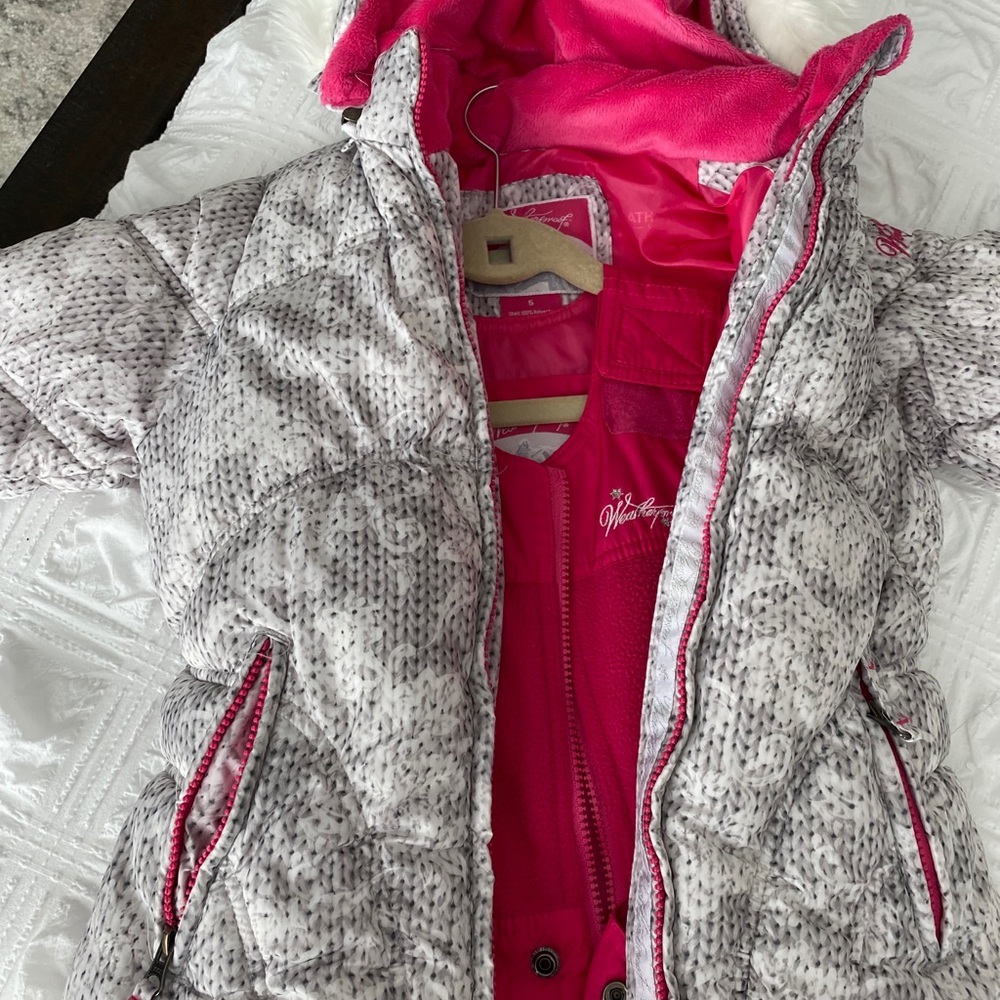 Snow suit